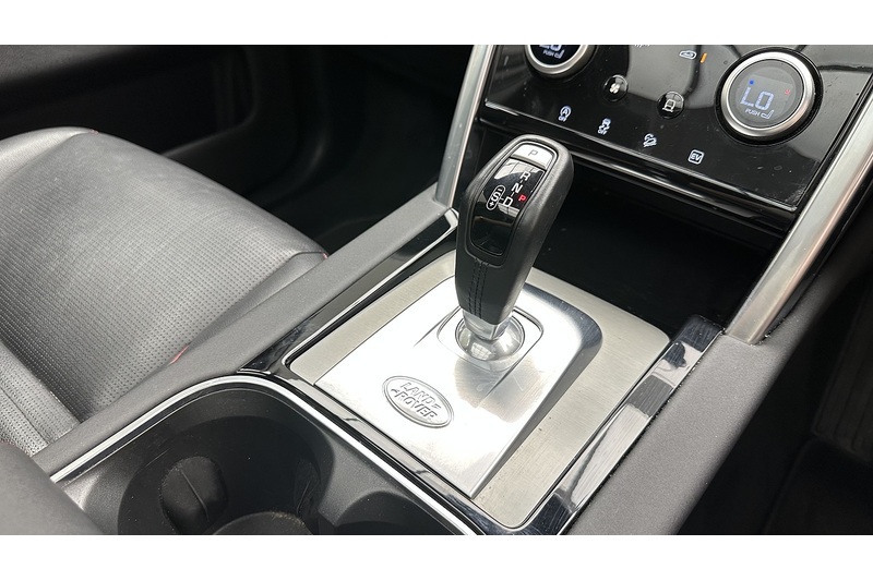 Land Rover Discovery Sport P300e Urban Edition - U4269