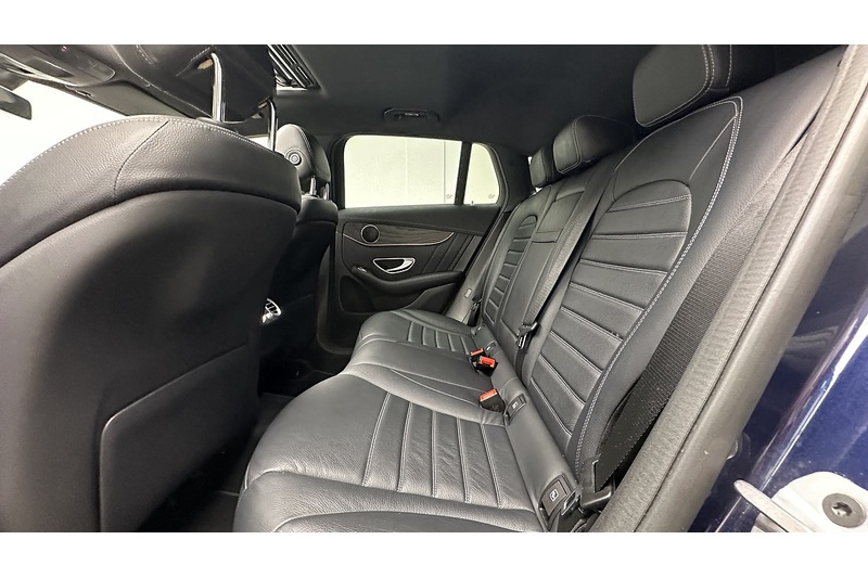 Mercedes-Benz EQC EQC 400 AMG Line - U4270