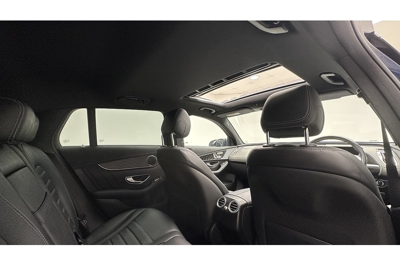 Mercedes-Benz EQC EQC 400 AMG Line - U4270