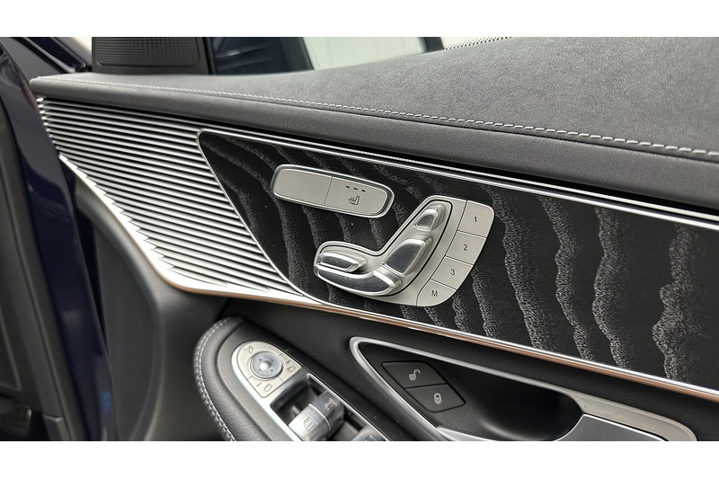Mercedes-Benz EQC EQC 400 AMG Line - U4270