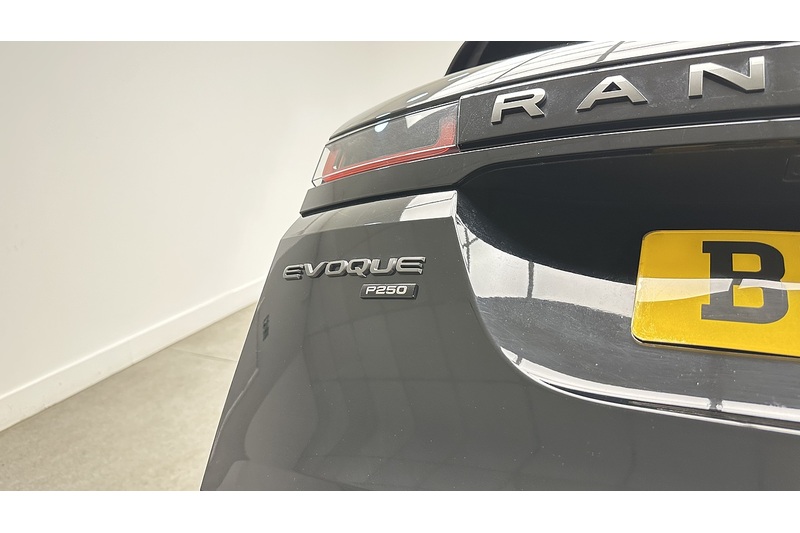 Land Rover Range Rover Evoque P250 MHEV R-Dynamic - U4271