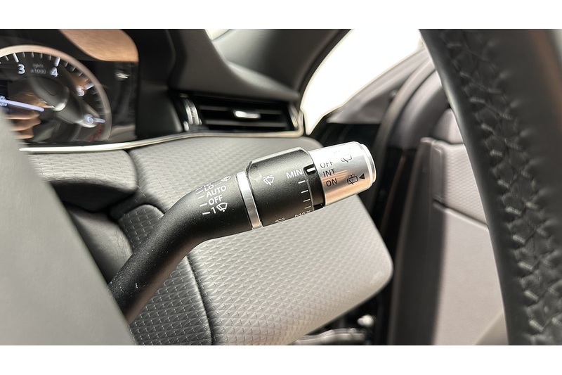Land Rover Range Rover Evoque P250 MHEV R-Dynamic - U4271