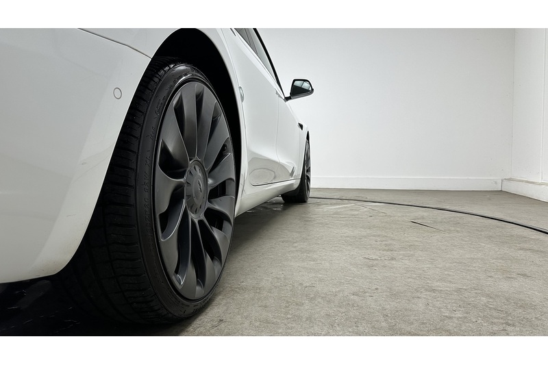 Tesla Model 3 Performance - U4281