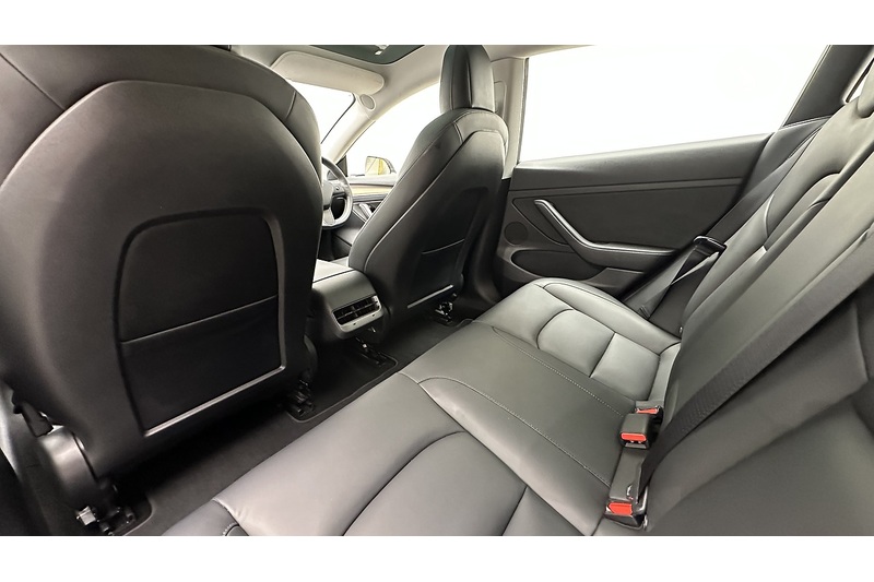 Tesla Model 3 Performance - U4281