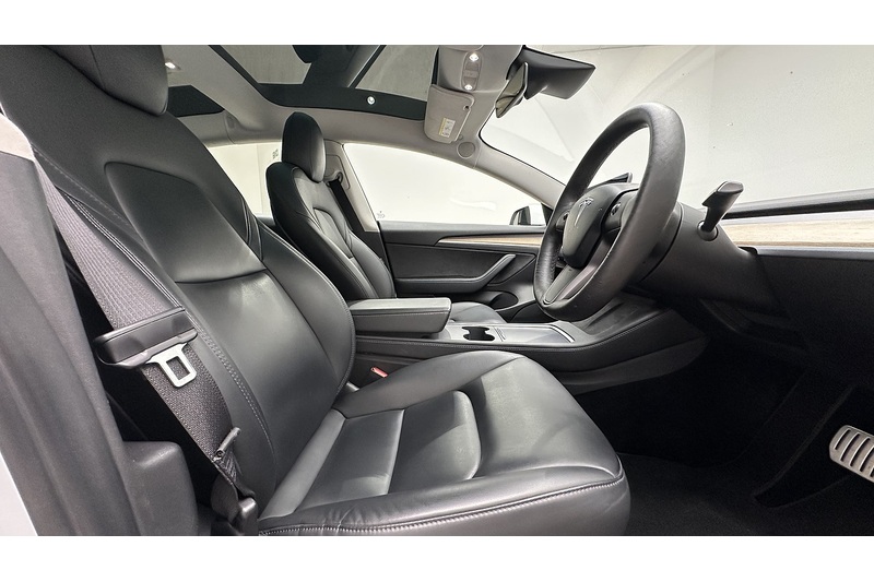 Tesla Model 3 Performance - U4281