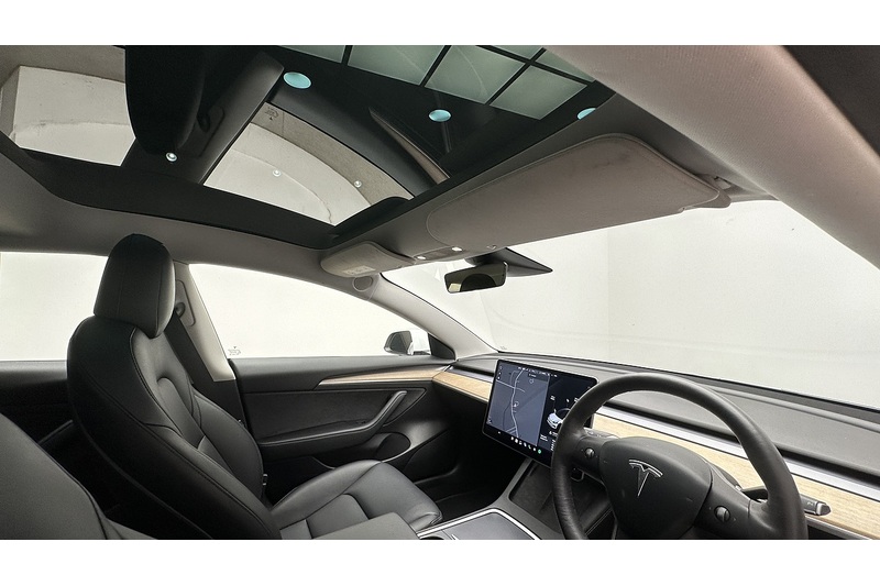 Tesla Model 3 Performance - U4281