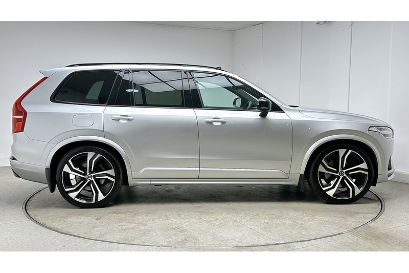 Volvo XC90 h T8 R-Design Pro - U4287