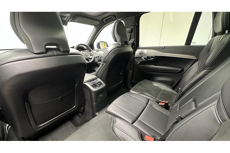Volvo XC90 h T8 R-Design Pro - U4287