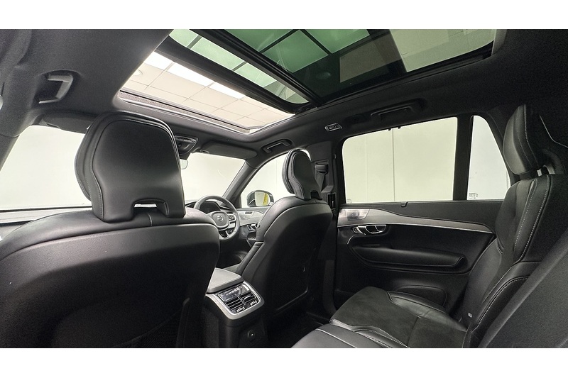 Volvo XC90 h T8 R-Design Pro - U4287