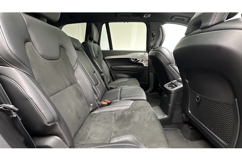 Volvo XC90 h T8 R-Design Pro - U4287