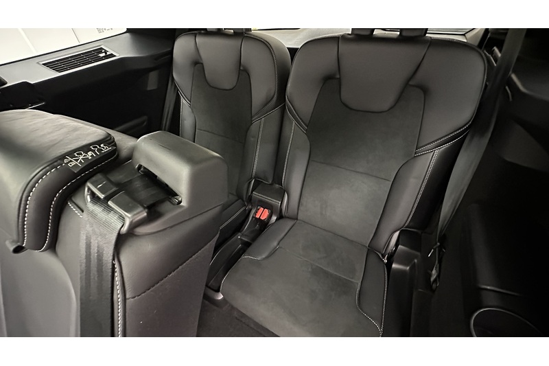 Volvo XC90 h T8 R-Design Pro - U4287