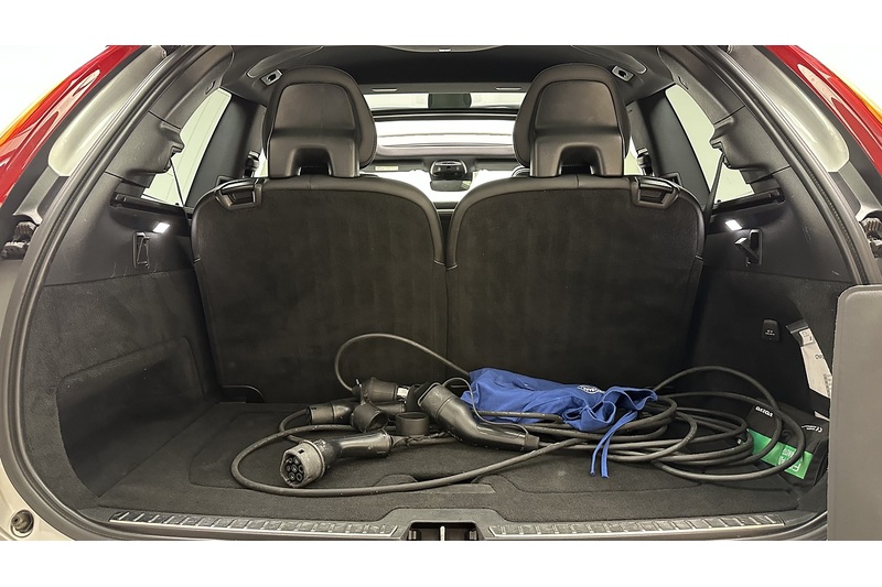 Volvo XC90 h T8 R-Design Pro - U4287