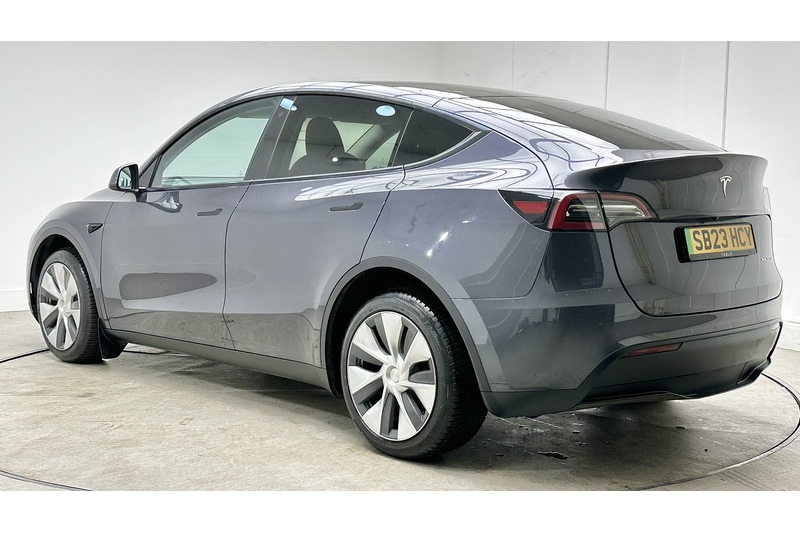 Tesla Model Y Long Range - U4288