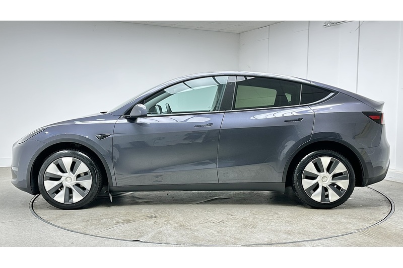 Tesla Model Y Long Range - U4288