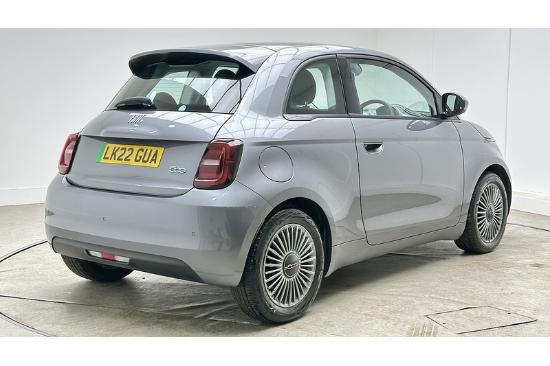 Fiat 500e Icon - U4300