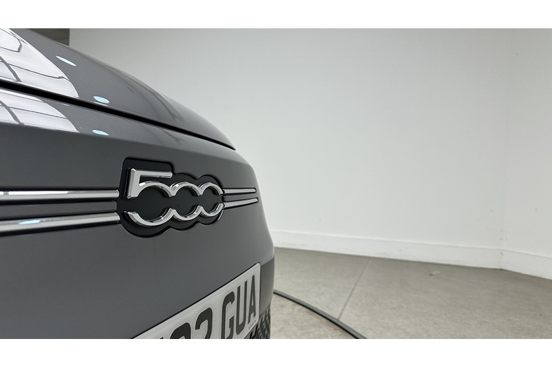 Fiat 500e Icon - U4300