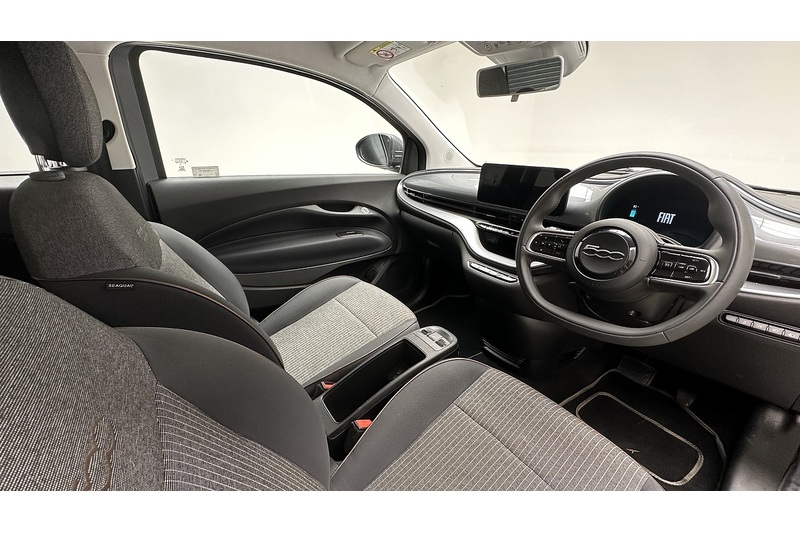Fiat 500e Icon - U4300