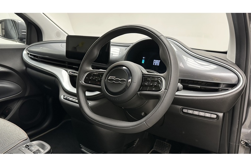 Fiat 500e Icon - U4300