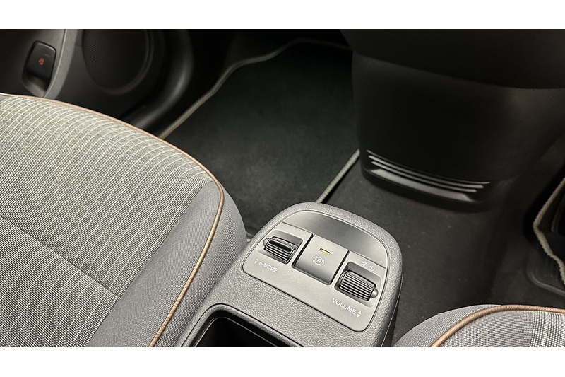 Fiat 500e Icon - U4300