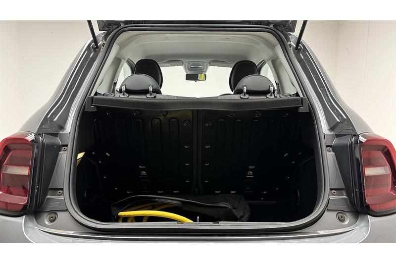 Fiat 500e Icon - U4300