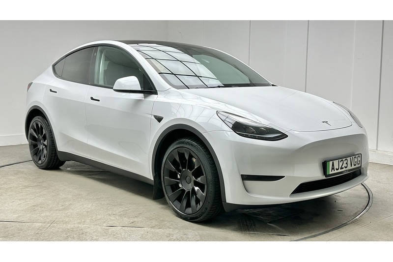 Tesla Model Y Long Range - U4319