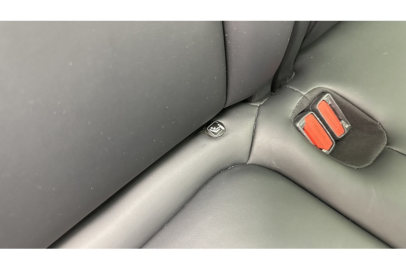 Tesla Model Y Long Range - U4319