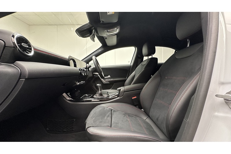 Mercedes-Benz A Class A200 AMG Line - U4328