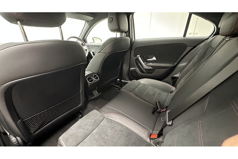 Mercedes-Benz A Class A200 AMG Line - U4328