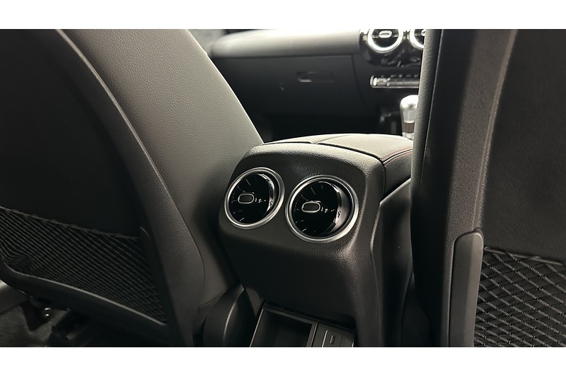 Mercedes-Benz A Class A200 AMG Line - U4328