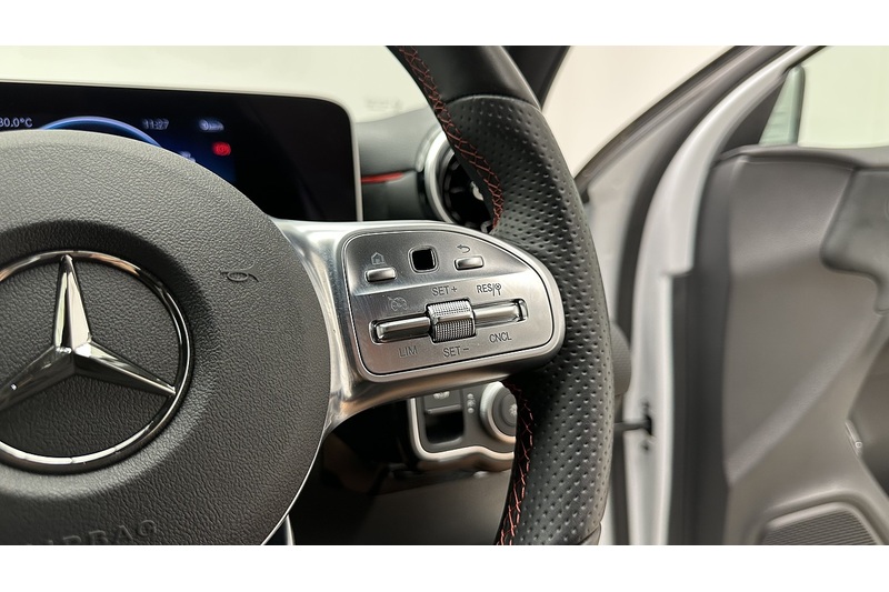 Mercedes-Benz A Class A200 AMG Line - U4328