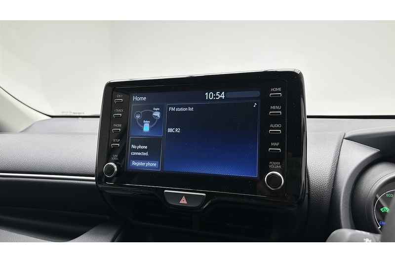 Toyota Yaris VVT-h Design - U4334