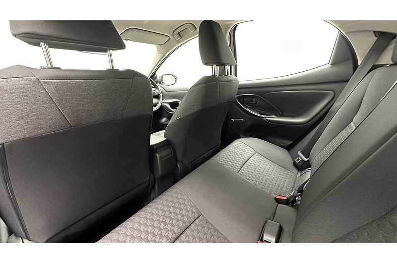 Toyota Yaris VVT-h Icon - U4338