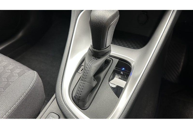 Toyota Yaris VVT-h Icon - U4338