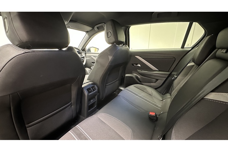 Vauxhall Astra Electric GS - U4339