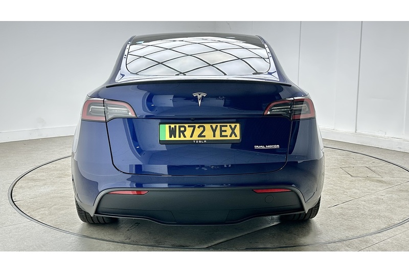 Tesla Model Y Performance - U4345