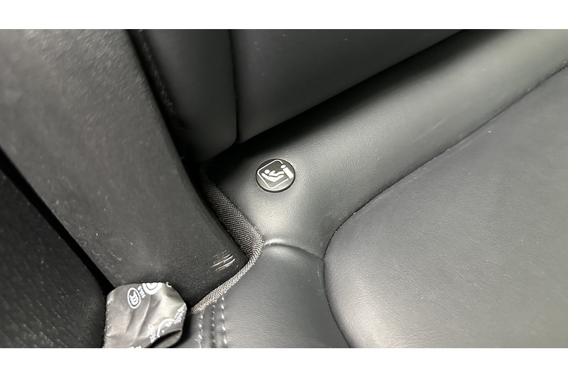 Tesla Model Y Performance - U4345
