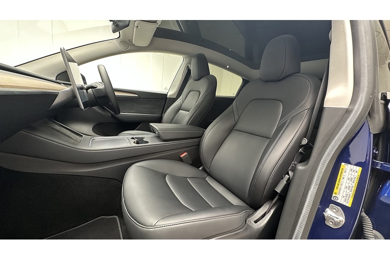 Tesla Model Y Performance - U4345