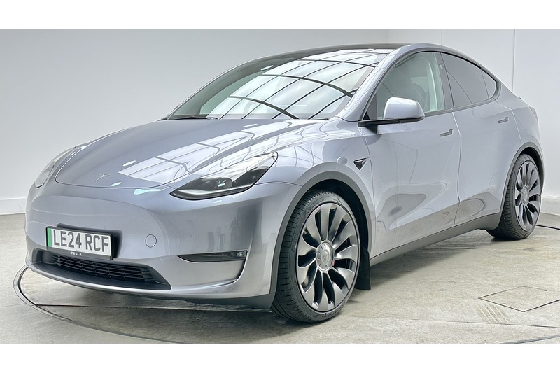Tesla Model Y Performance - U4346