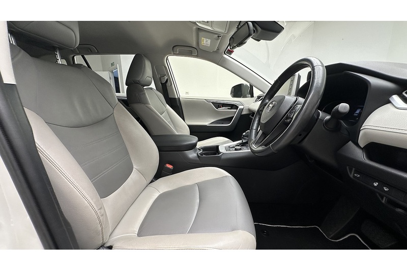 Toyota RAV4 VVT-h Excel - U4351