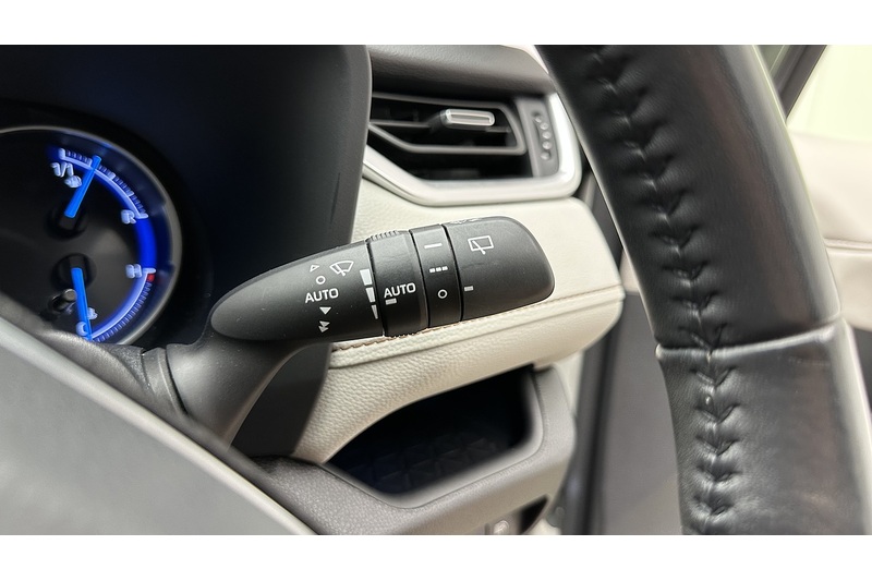 Toyota RAV4 VVT-h Excel - U4351