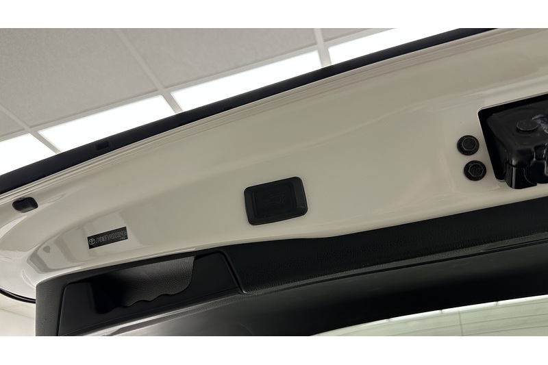 Toyota RAV4 VVT-h Excel - U4351