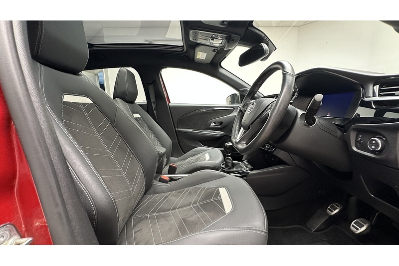 Vauxhall Corsa Turbo Ultimate - U4372