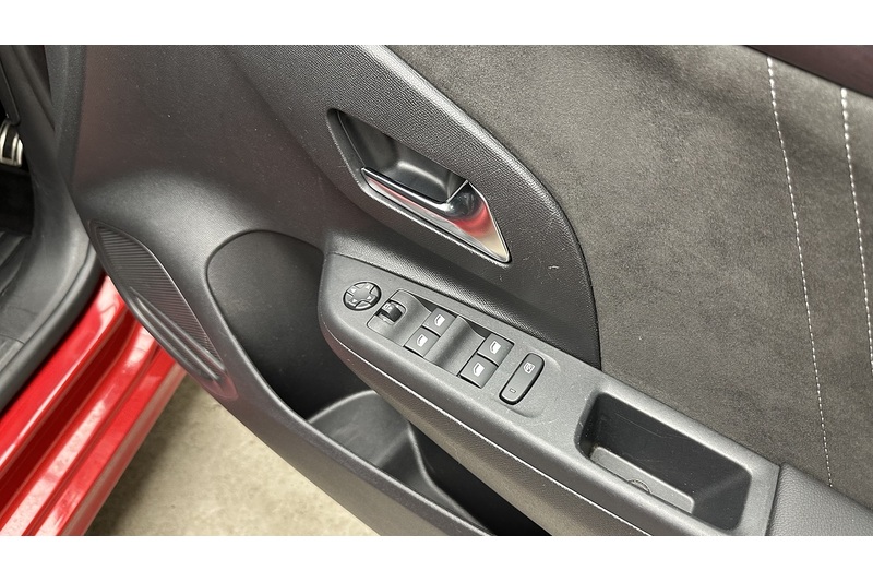 Vauxhall Corsa Turbo Ultimate - U4372