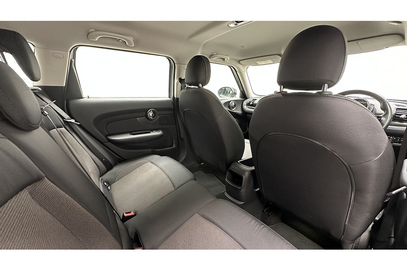MINI Clubman Cooper Classic - U4373