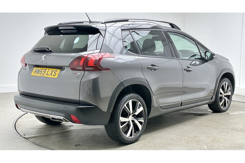 Peugeot 2008 PureTech GT Line - U4379