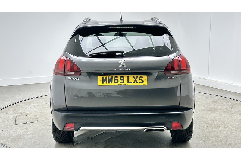 Peugeot 2008 PureTech GT Line - U4379