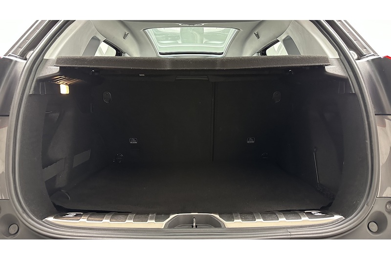 Peugeot 2008 PureTech GT Line - U4379