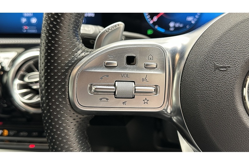 Mercedes-Benz A Class A35 AMG - U4386
