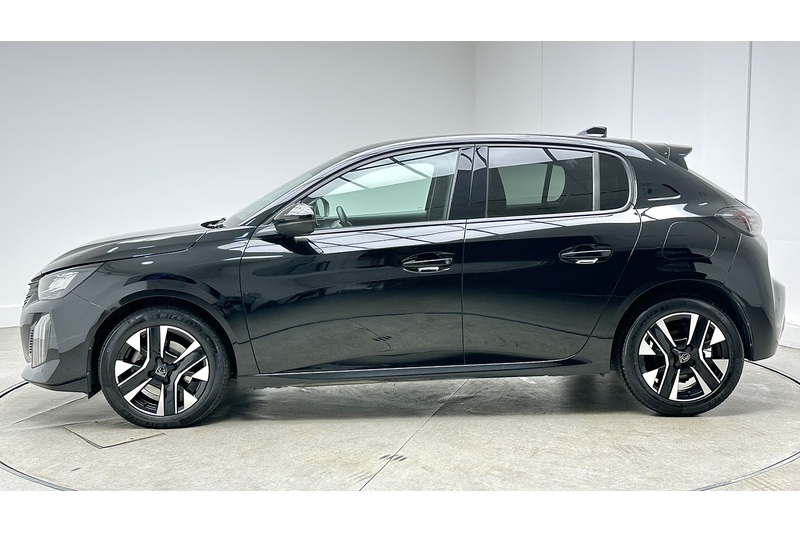Peugeot 208 PureTech Allure - U4394