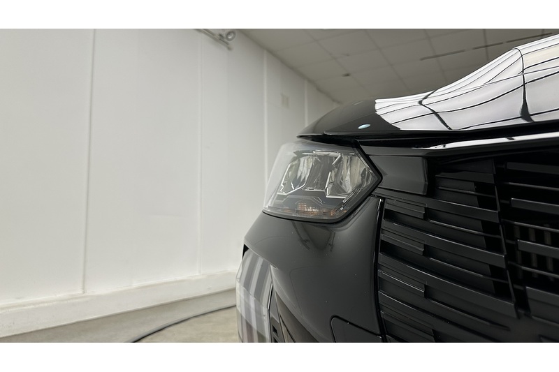 Peugeot 208 PureTech Allure - U4394